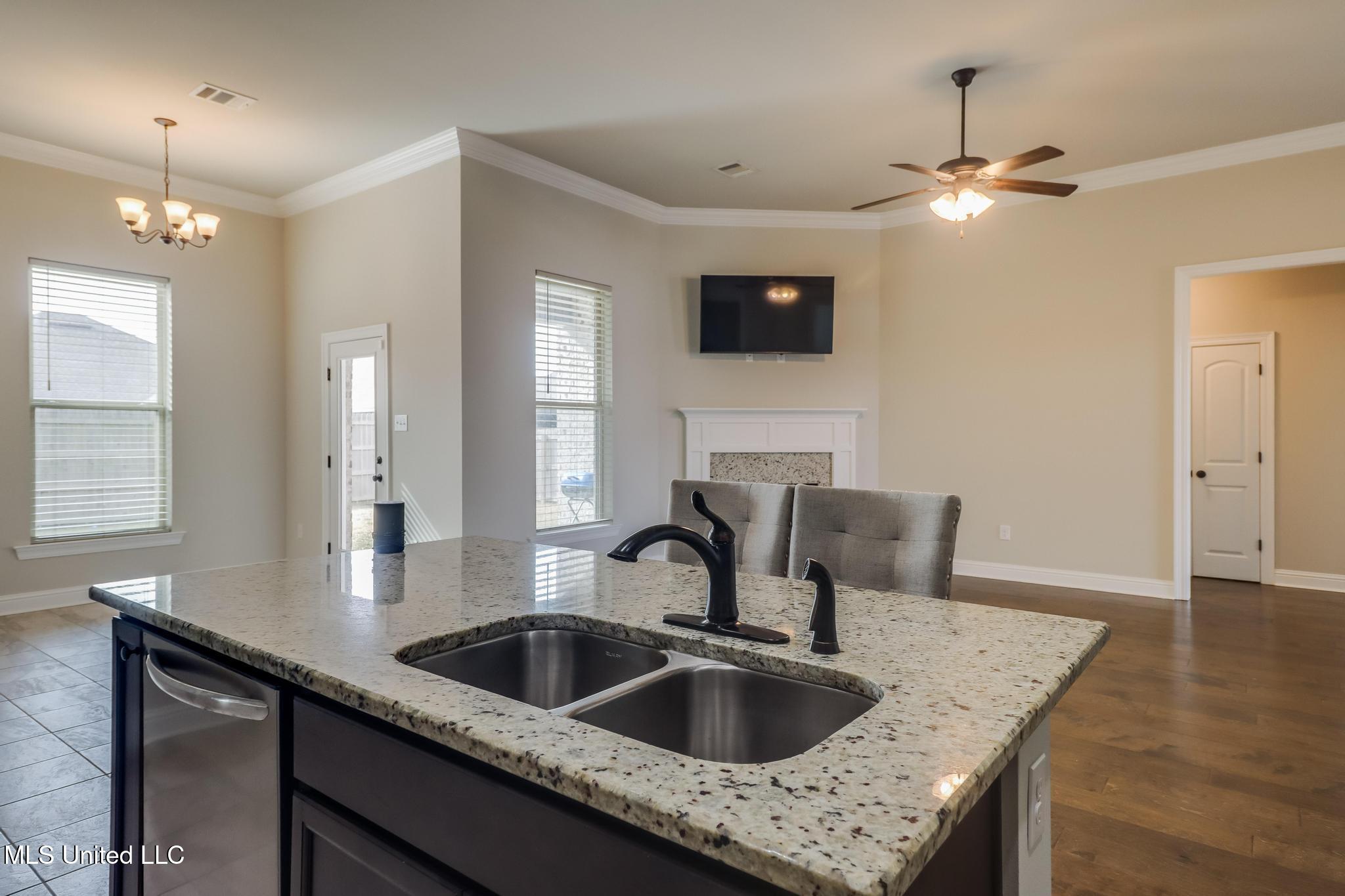 3725 Victor Lane D'Iberville, MS 39540 - Photo 11 of 29 Photo Jan 21 2026, 11 39 35 AM (2)-Edit