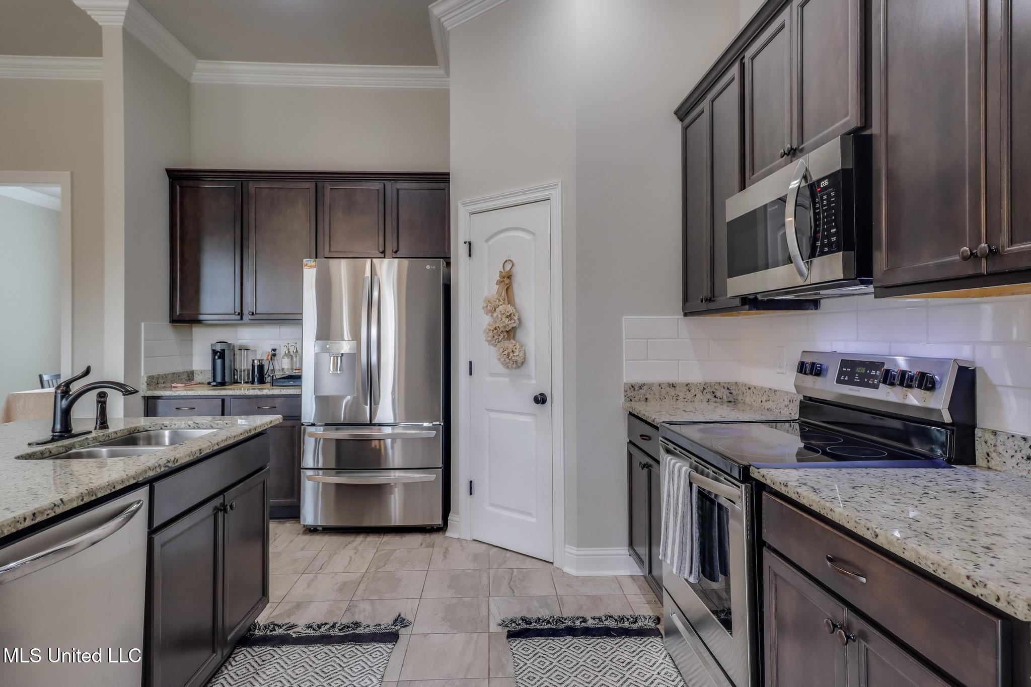 3725 Victor Lane D'Iberville, MS 39540 - Photo 12 of 29 Photo Jan 21 2026, 11 39 21 AM (2)-Edit