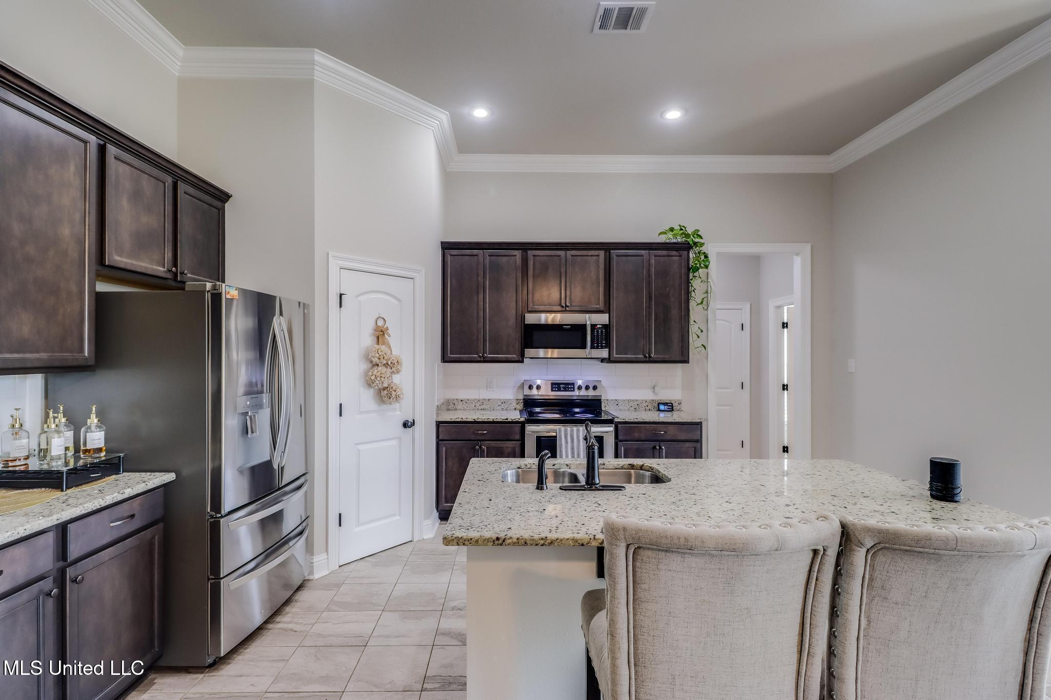 3725 Victor Lane D'Iberville, MS 39540 - Photo 13 of 29 Photo Jan 21 2026, 11 44 29 AM (2)-Edit