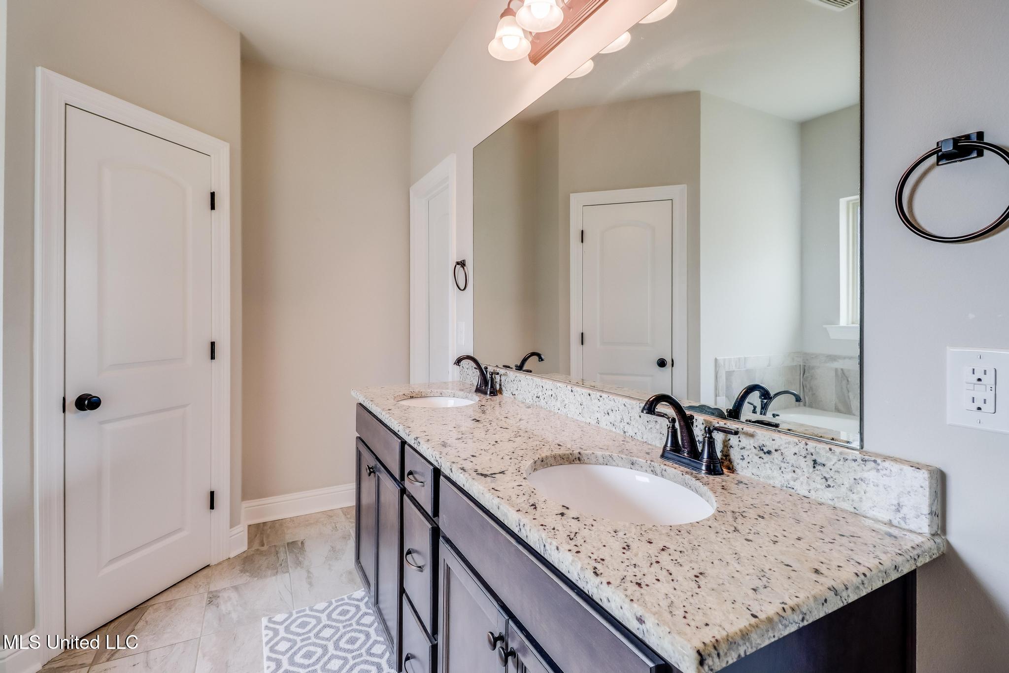 3725 Victor Lane D'Iberville, MS 39540 - Photo 17 of 29 Photo Jan 21 2026, 11 41 04 AM (2)-Edit