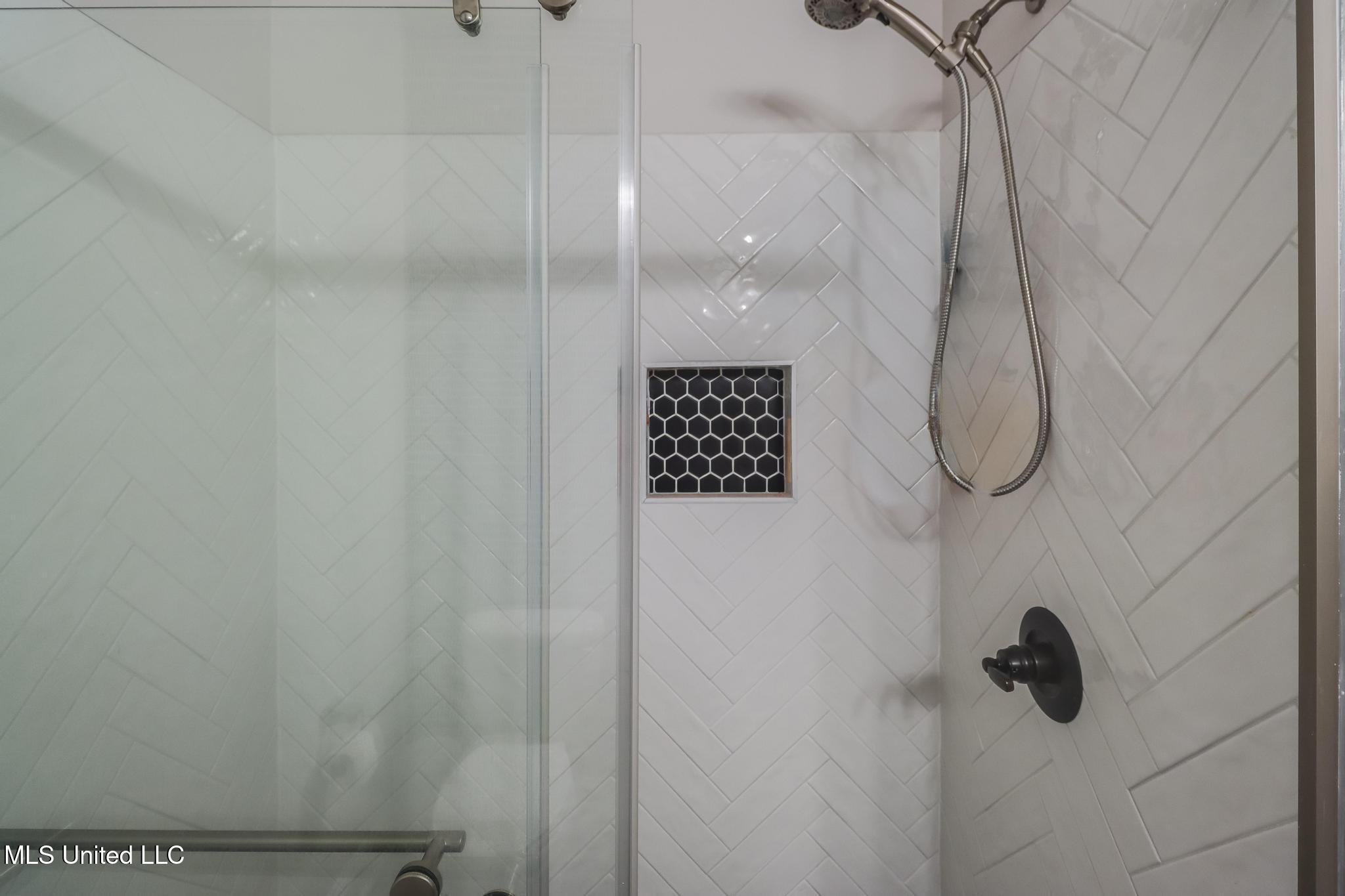 3725 Victor Lane D'Iberville, MS 39540 - Photo 22 of 29 Photo Jan 21 2026, 11 35 37 AM (1)-Edit