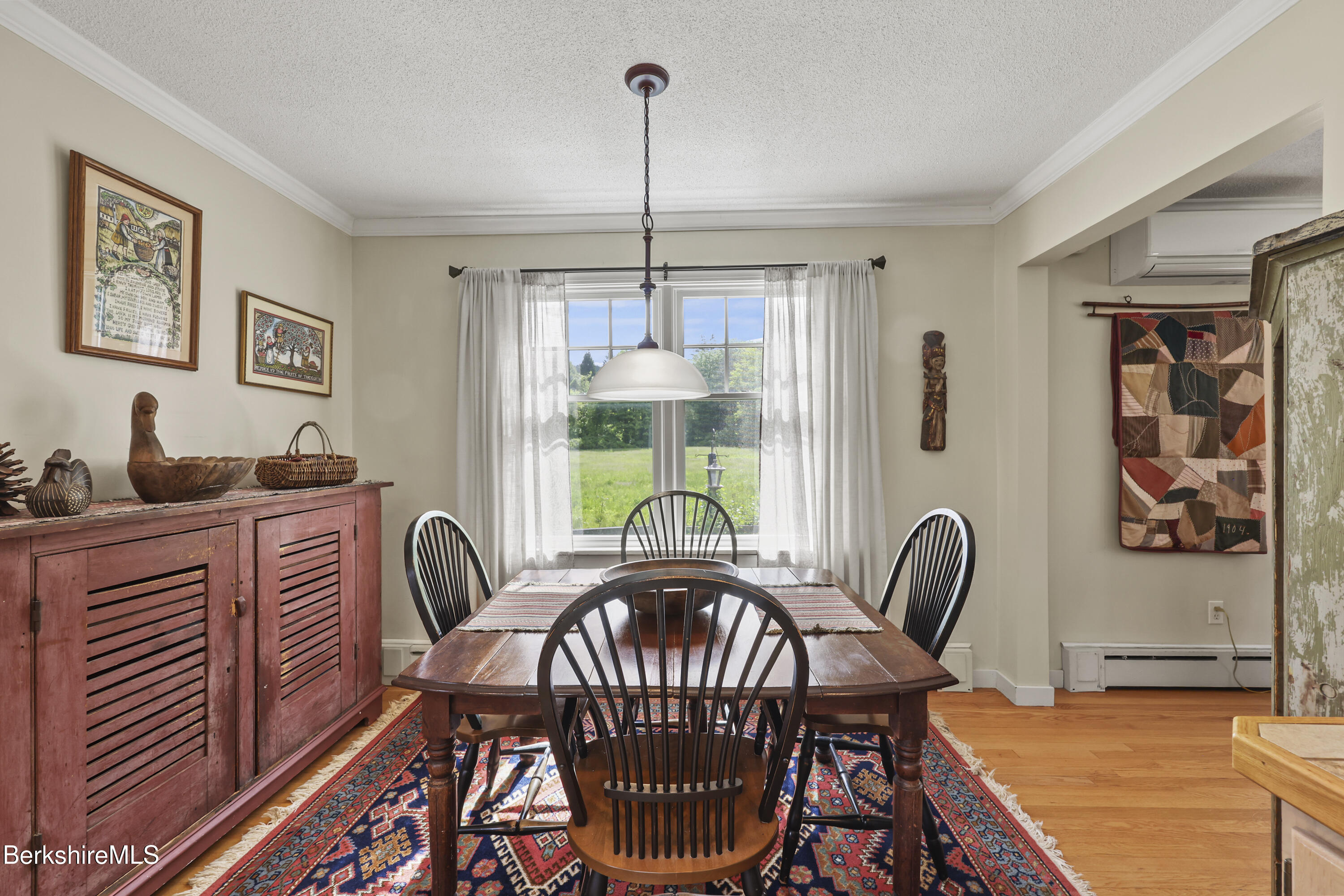 359 New Lenox Road Lenox, MA 01240 - Photo 7 of 45 dining