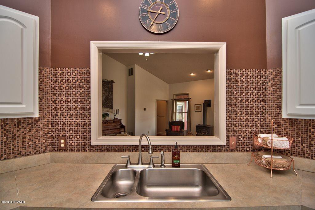 122 Rutledgedale Road Tyler Hill, PA 18469 - Photo 21 of 53 Kitchen View 4