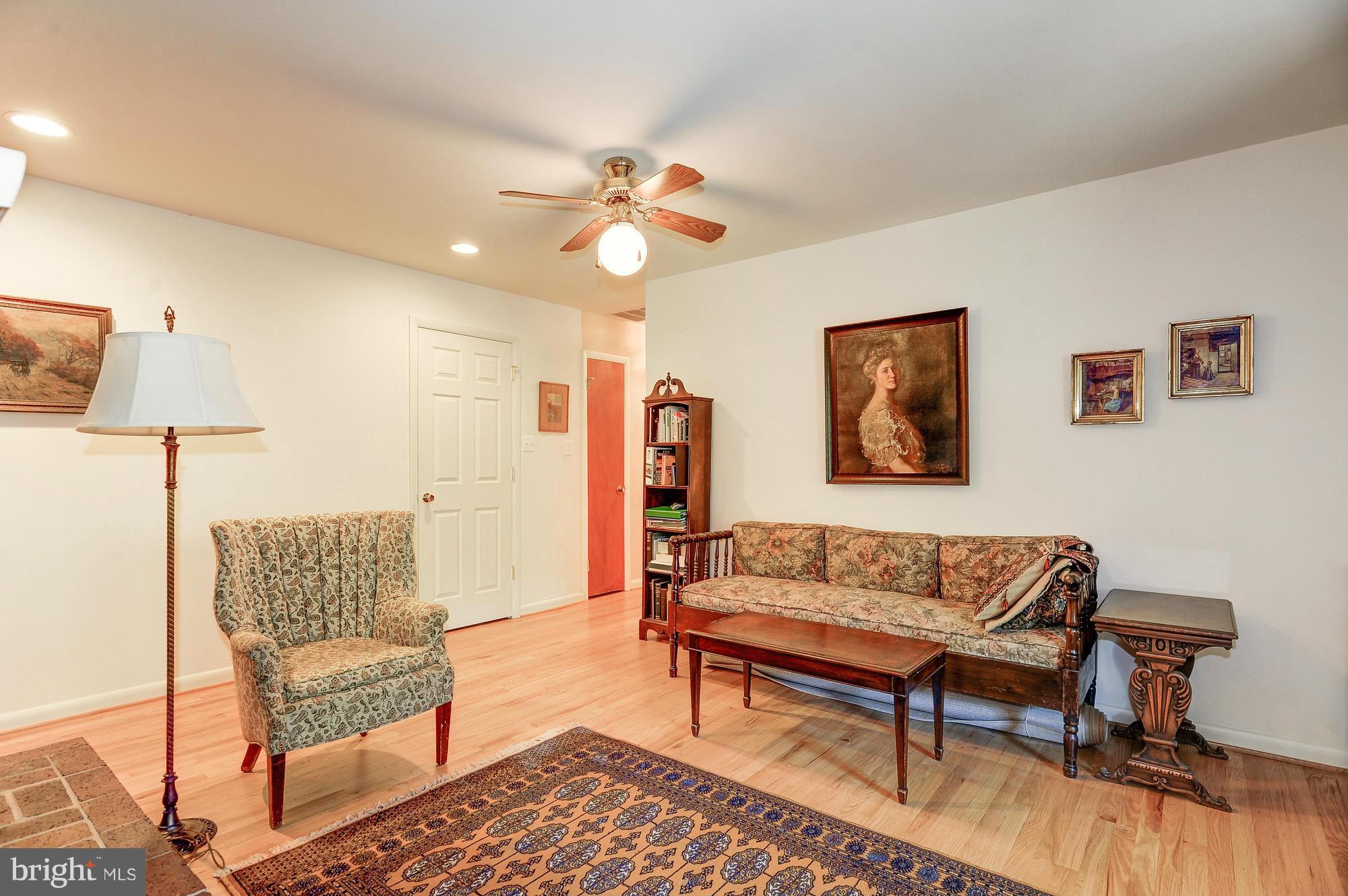 12642 Scaggsville Road Highland, MD 20777 - Photo 12 of 30 Family Room