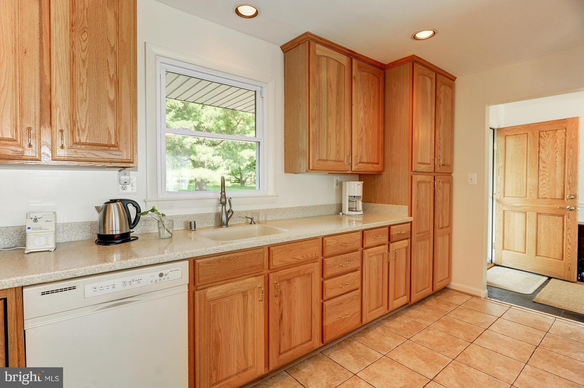 12642 Scaggsville Road Highland, MD 20777 - Photo 14 of 30 Kitchen