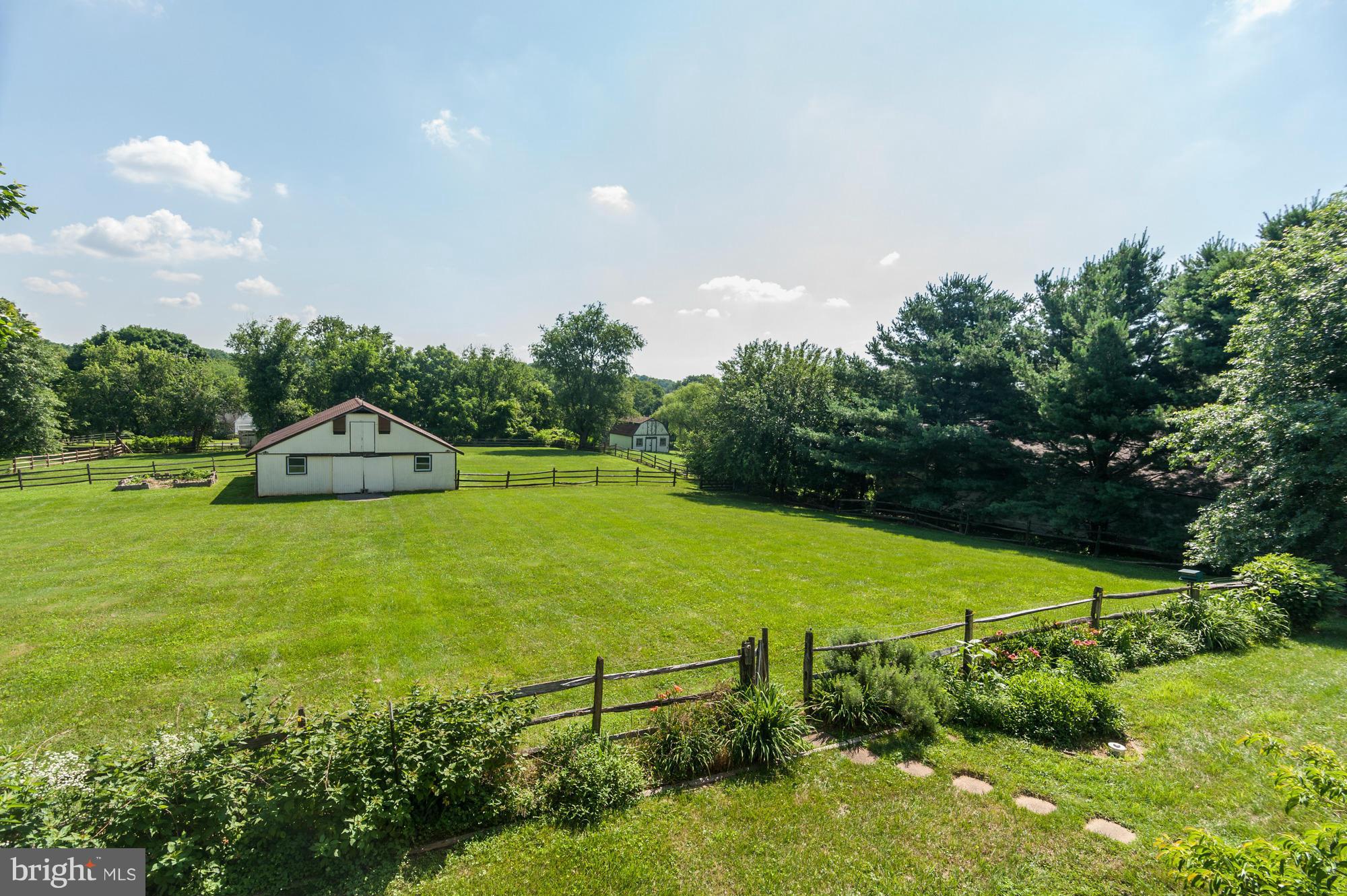 12642 Scaggsville Road Highland, MD 20777 - Photo 25 of 30 Exterior (Rear)