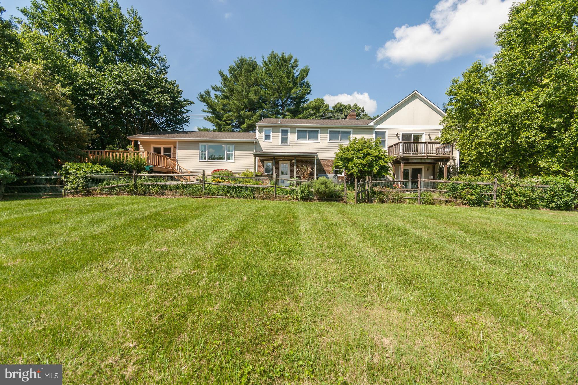 12642 Scaggsville Road Highland, MD 20777 - Photo 26 of 30 Exterior (Rear)