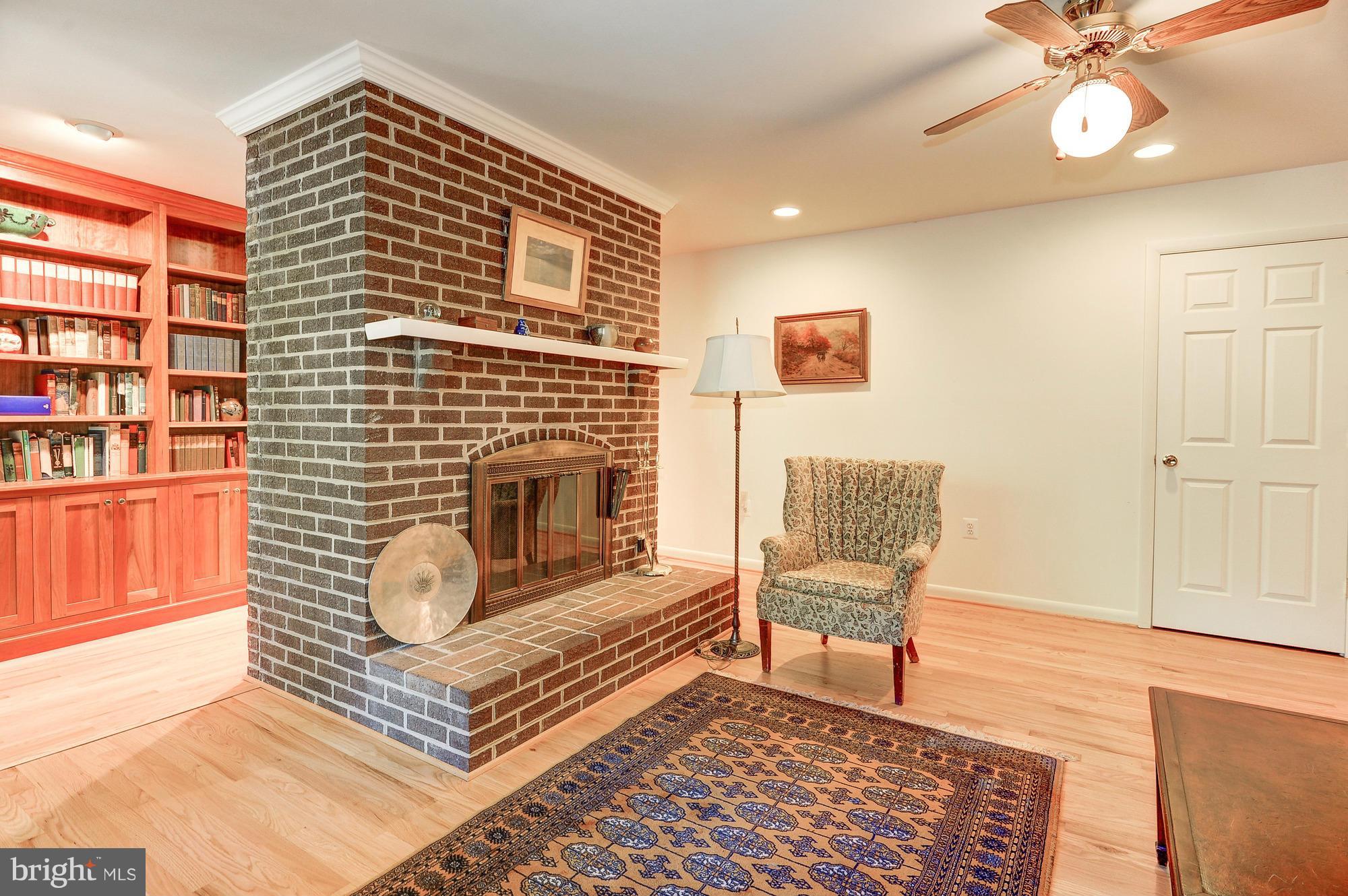 12642 Scaggsville Road Highland, MD 20777 - Photo 9 of 30 Family Room