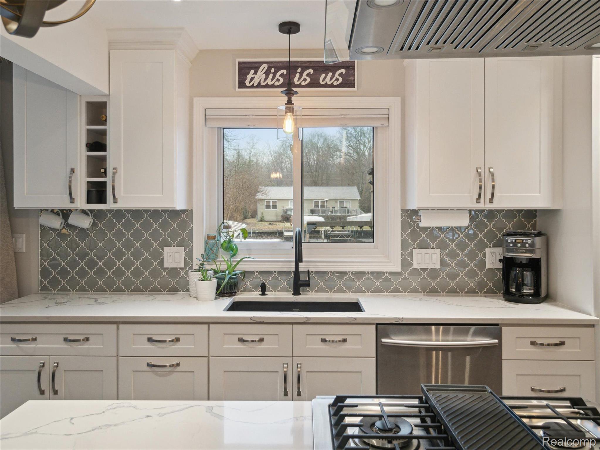 10902 Colony Pinckney, MI 48169 - Photo 13 of 45 Gallery Image 13