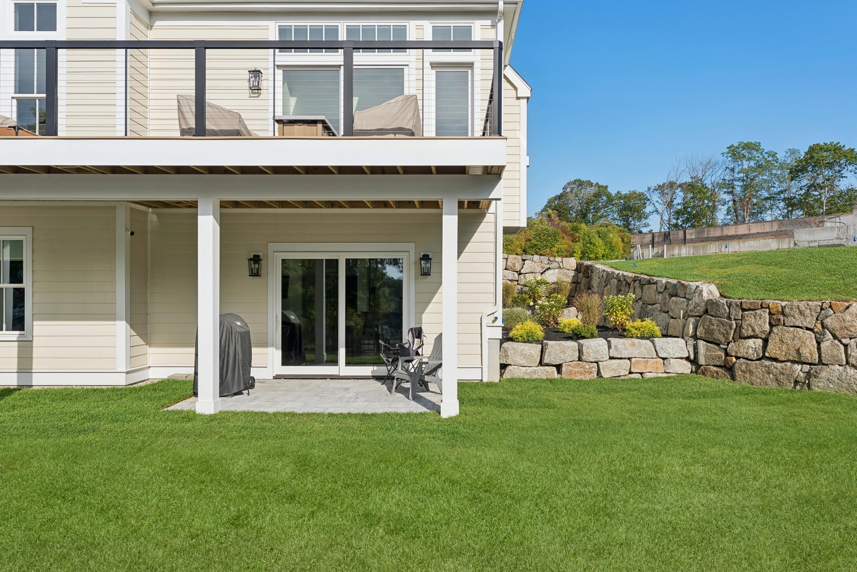 7 Isle Avenue, Unit 101 Saco, ME 04072 - Photo 10 of 47