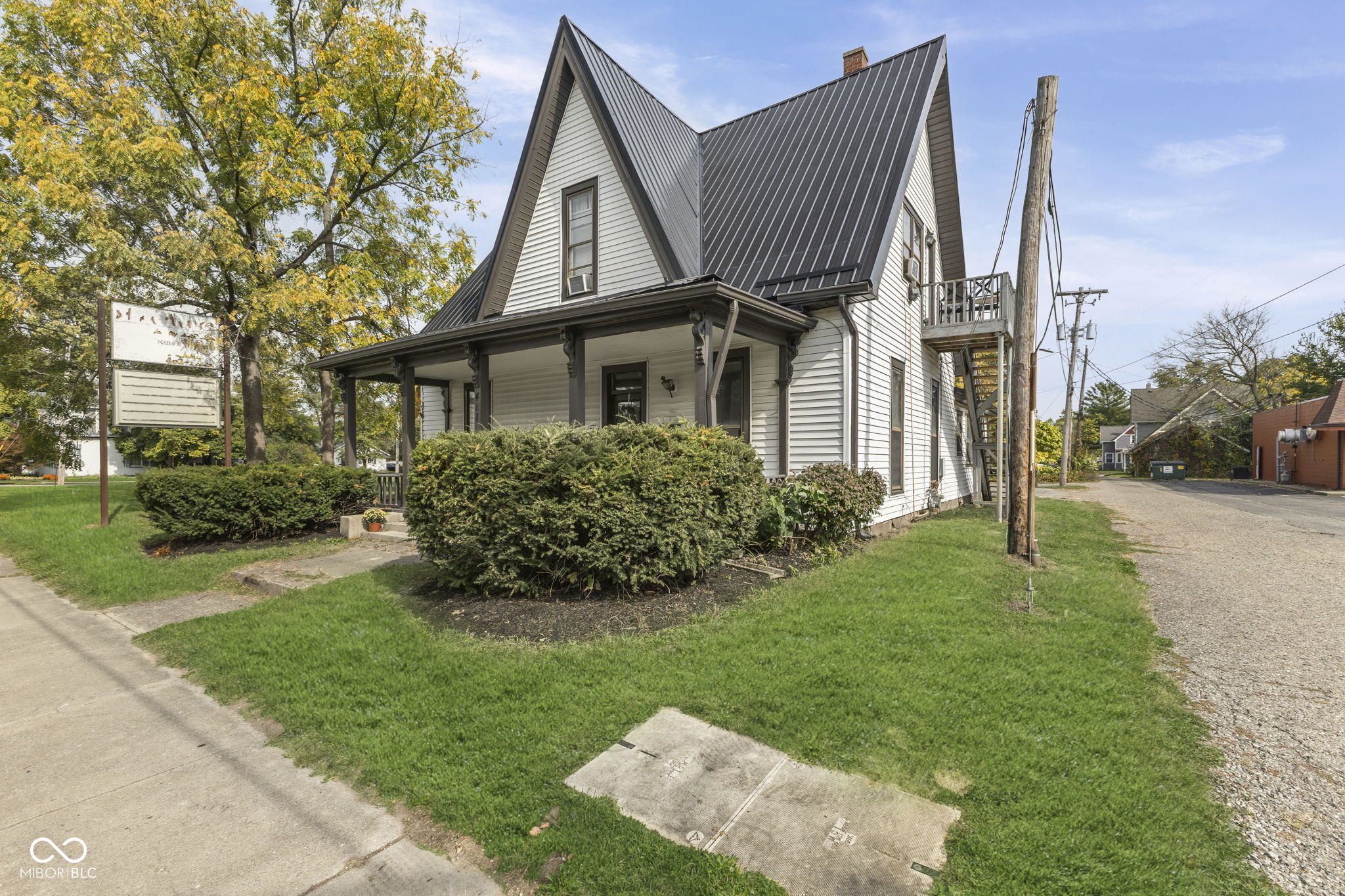 421 North State Street Greenfield, IN 46140 - Photo 3 of 31