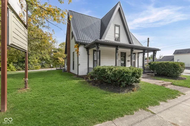$340,000 | 421 North State Street, Greenfield, IN 46140