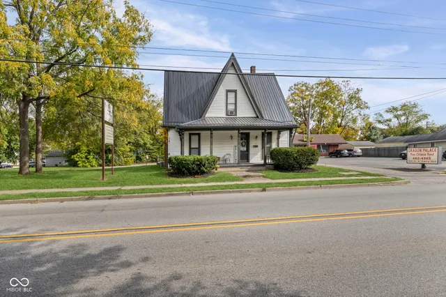 $340,000 | 421 North State Street, Greenfield, IN 46140