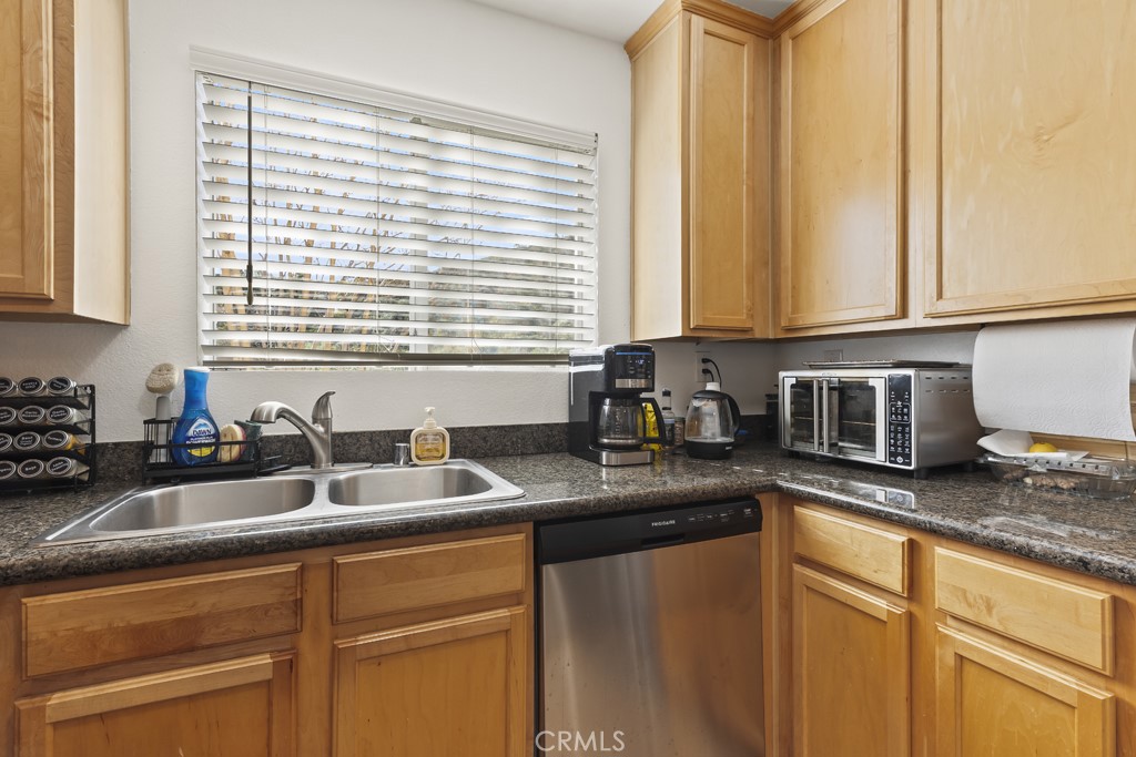 2320 Del Mar Way, Unit 102 Corona, CA 92882 - Photo 11 of 31