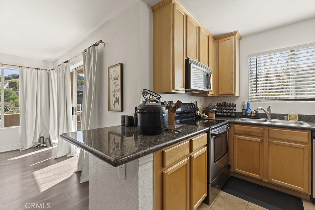 2320 Del Mar Way, Unit 102 Corona, CA 92882 - Photo 9 of 31