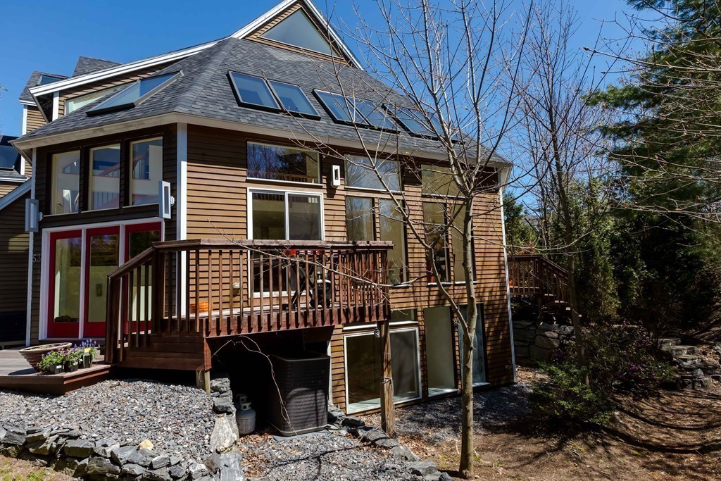 53 Deer Path, Unit 53 Hudson, MA 01749 - Photo 2 of 23