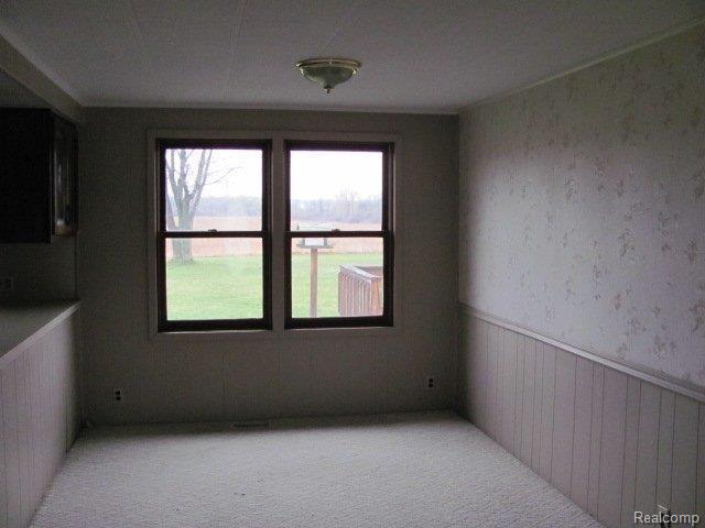 5412 East Dodge Road Mount Morris, MI 48458 - Photo 6 of 12 8 Dining Room