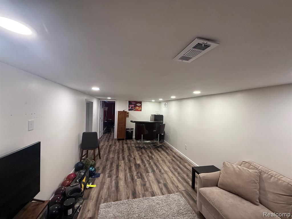 3045 Covert Road Flint, MI 48506 - Photo 32 of 39