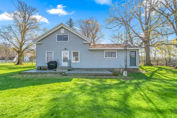 $179,900 | 650 Boone Road, Quincy, MI 49082