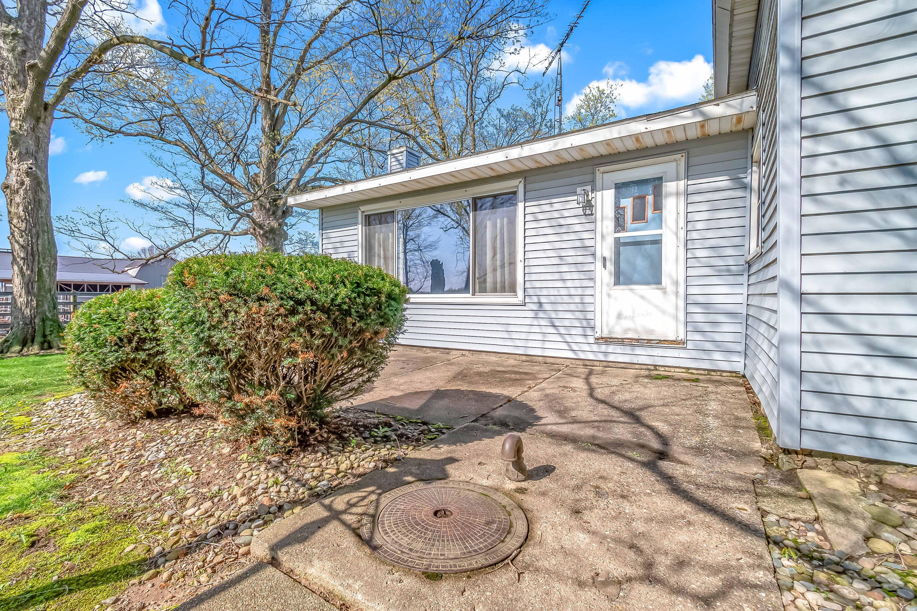 650 Boone Road Quincy, MI 49082 - Photo 5 of 39 7