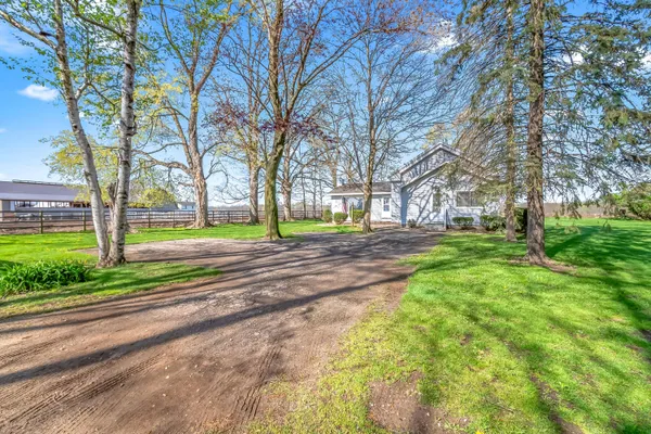 $179,900 | 650 Boone Road, Quincy, MI 49082