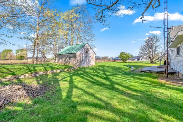 $179,900 | 650 Boone Road, Quincy, MI 49082