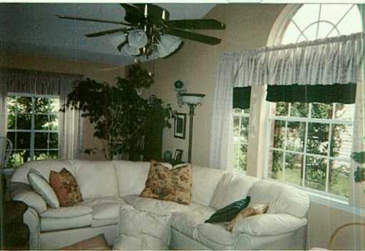 321 Riviera Drive Slidell, LA 70460 - Photo 2 of 8 Gallery Image 2
