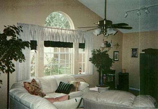 321 Riviera Drive Slidell, LA 70460 - Photo 3 of 8 Gallery Image 3