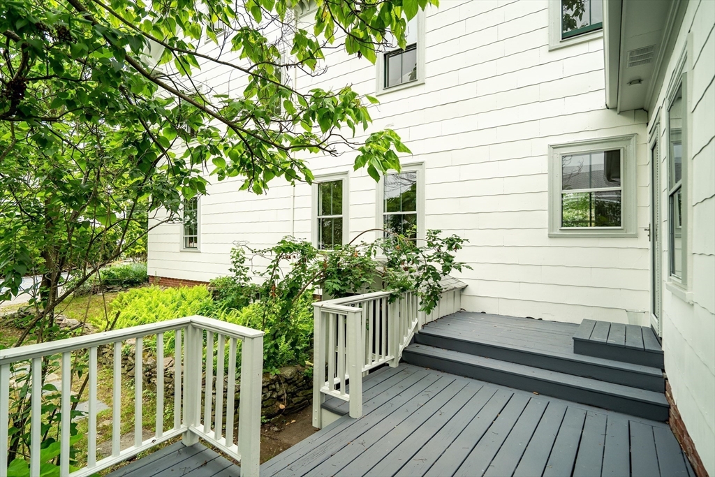 39 Green Street Watertown, MA 02472 - Photo 25 of 29