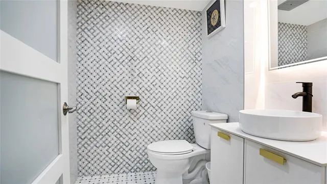 $3,200 | 3550 Galt Ocean Drive, Unit 1004, Fort Lauderdale, FL 33308