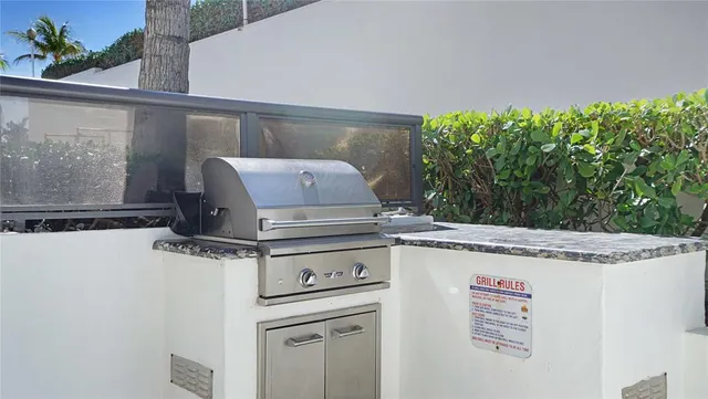 $3,200 | 3550 Galt Ocean Drive, Unit 1004, Fort Lauderdale, FL 33308