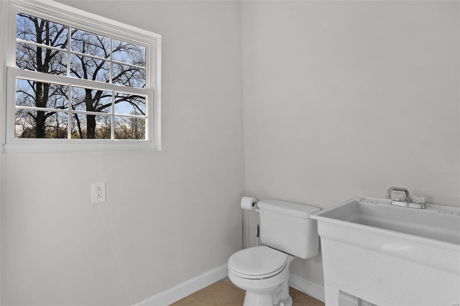 1510 Gerber Road Edwardsville, IL 62025 - Photo 14 of 45 Gallery Image 14