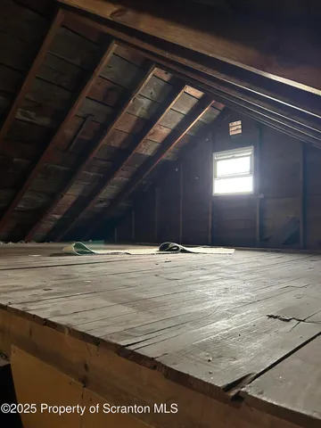 $185,000 | 99 Washington Street, Carbondale, PA 18407