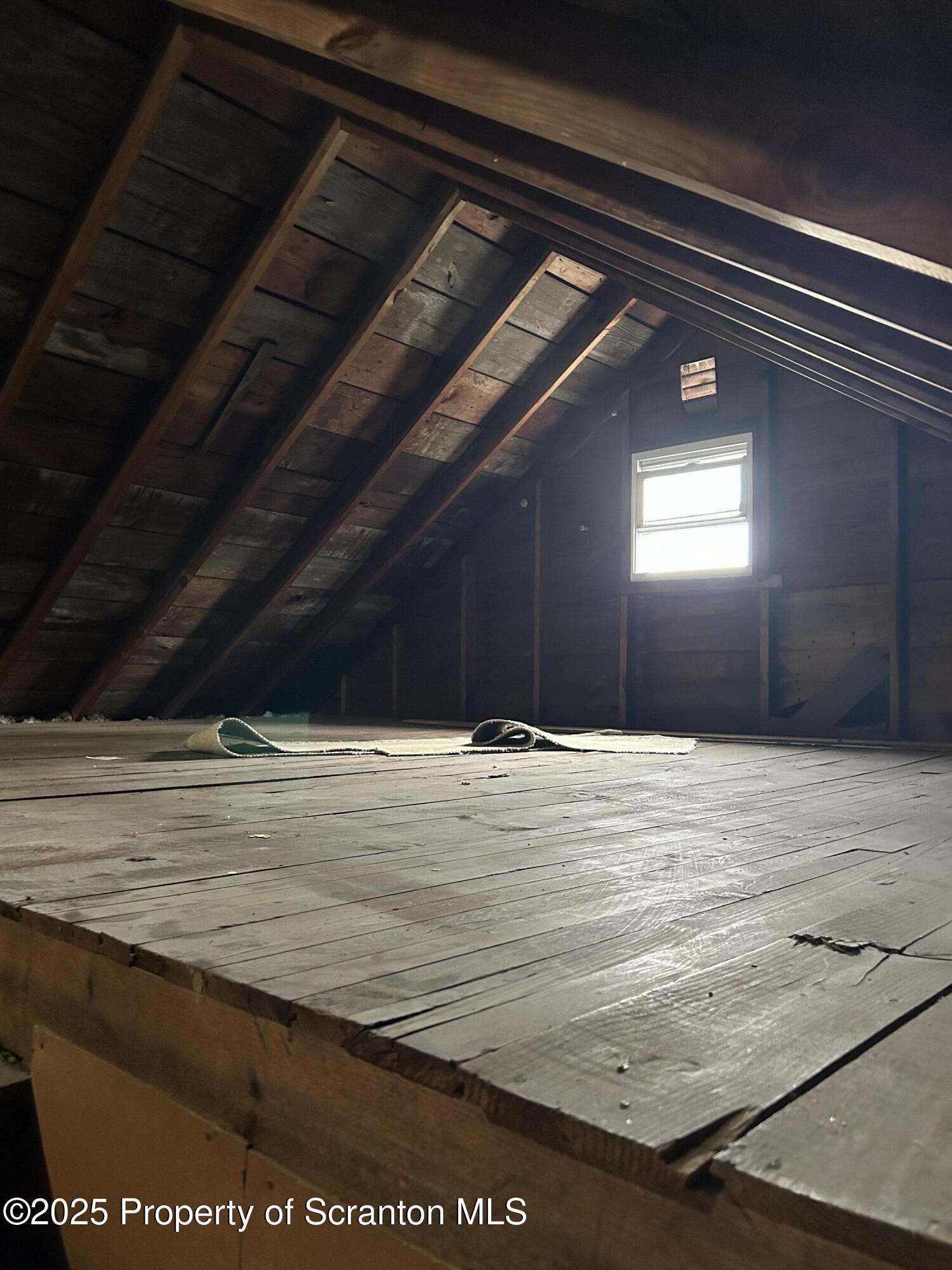 99 Washington Street Carbondale, PA 18407 - Photo 20 of 20 a view of room