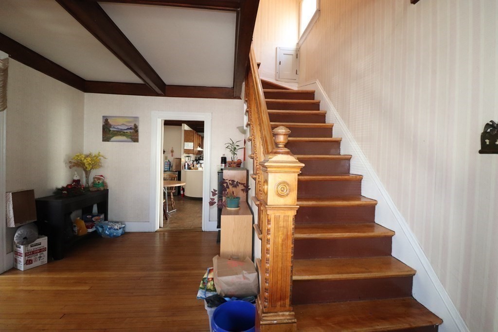 9 Hackfeld Road Worcester, MA 01609 - Photo 3 of 22 Gallery Image 3