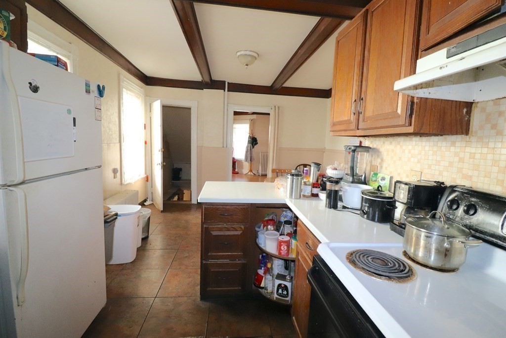 9 Hackfeld Road Worcester, MA 01609 - Photo 6 of 22 Gallery Image 6