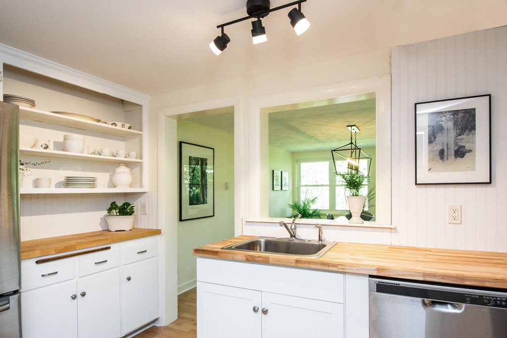 177 Concord Road Lincoln, MA 01773 - Photo 4 of 25