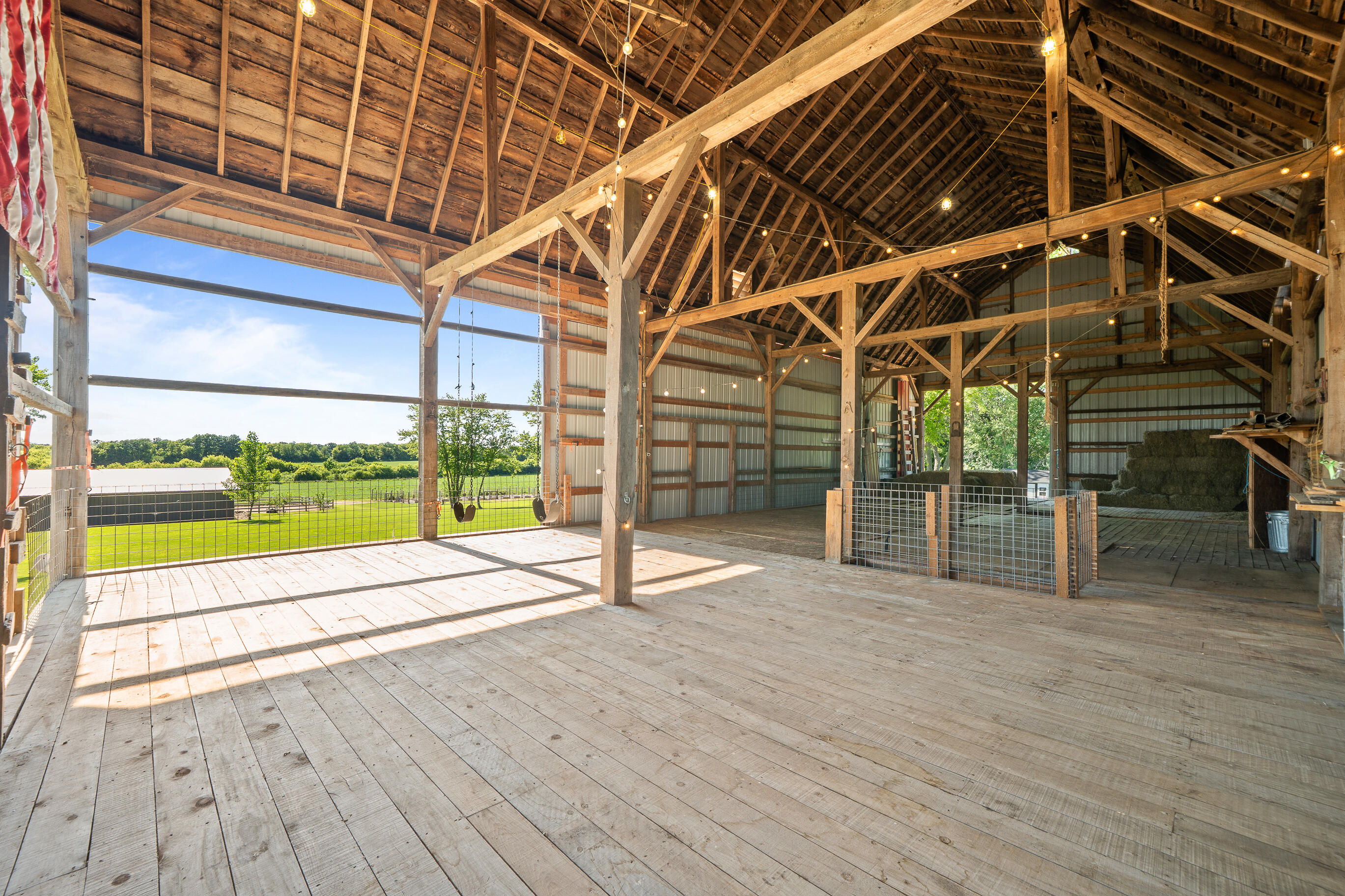 29224 Mt Tom Road Burlington, WI 53105 - Photo 40 of 63 loft of barn