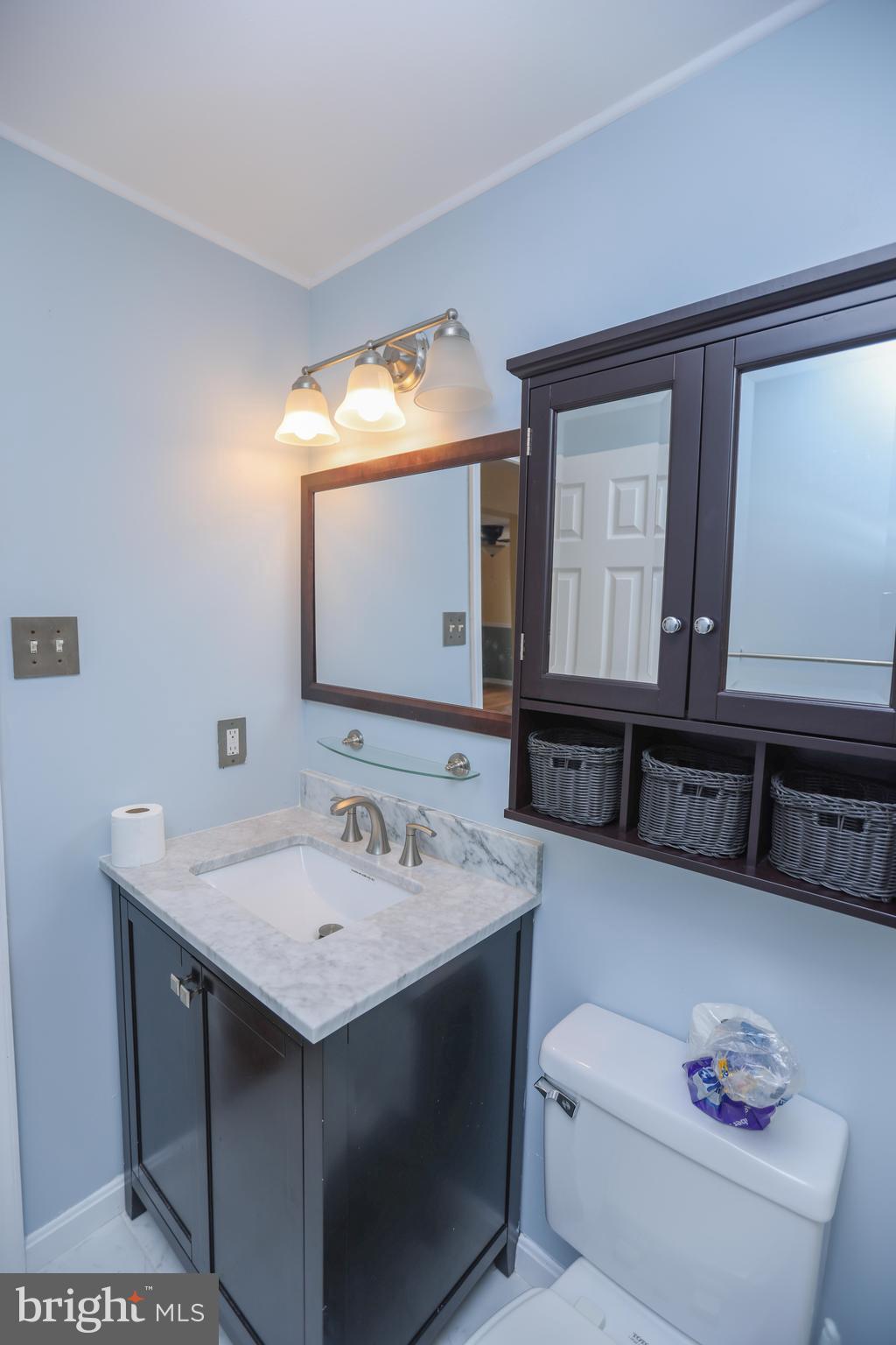 6013 Shady Spring Avenue Baltimore, MD 21237 - Photo 11 of 33
