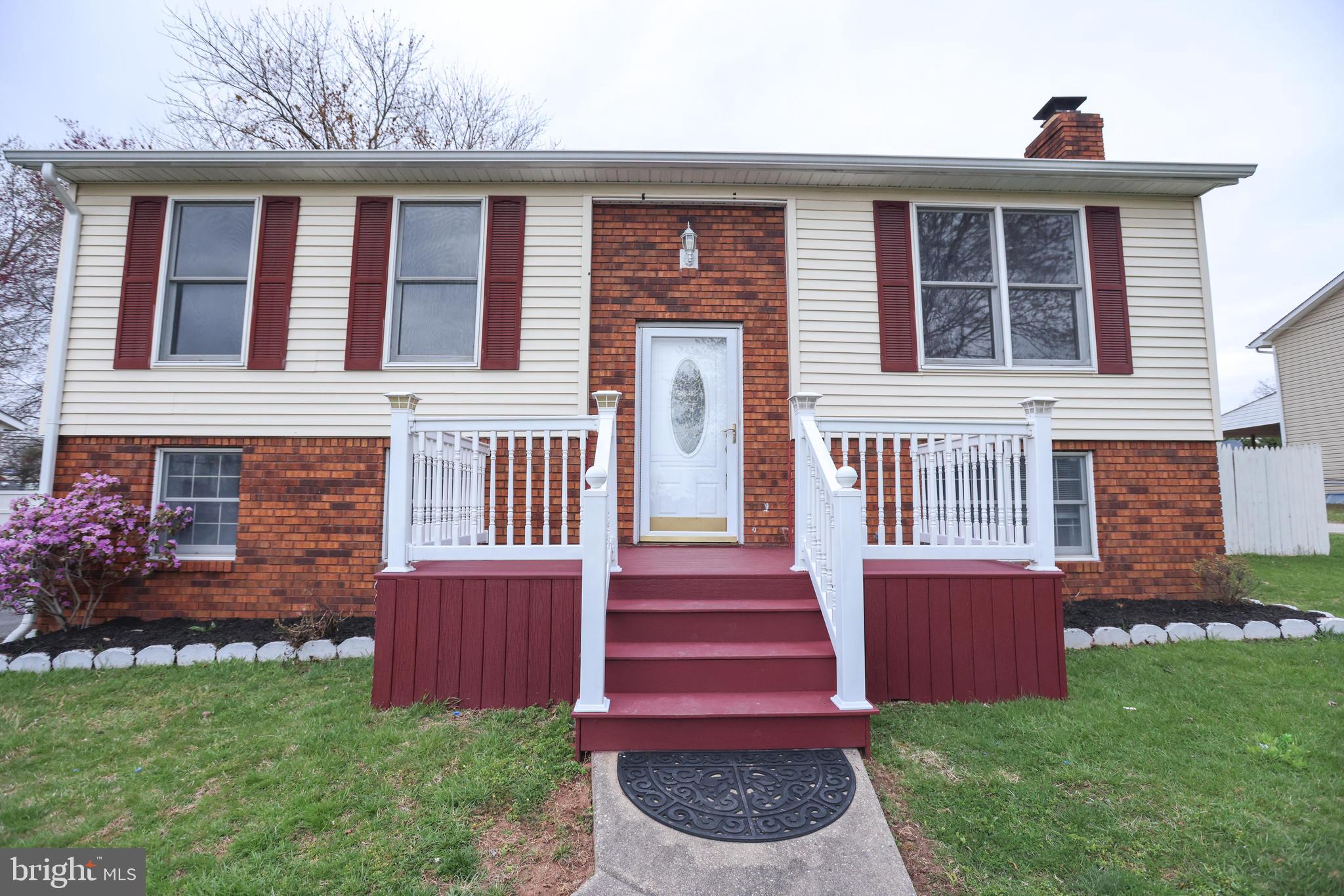 6013 Shady Spring Avenue Baltimore, MD 21237 - Photo 2 of 33