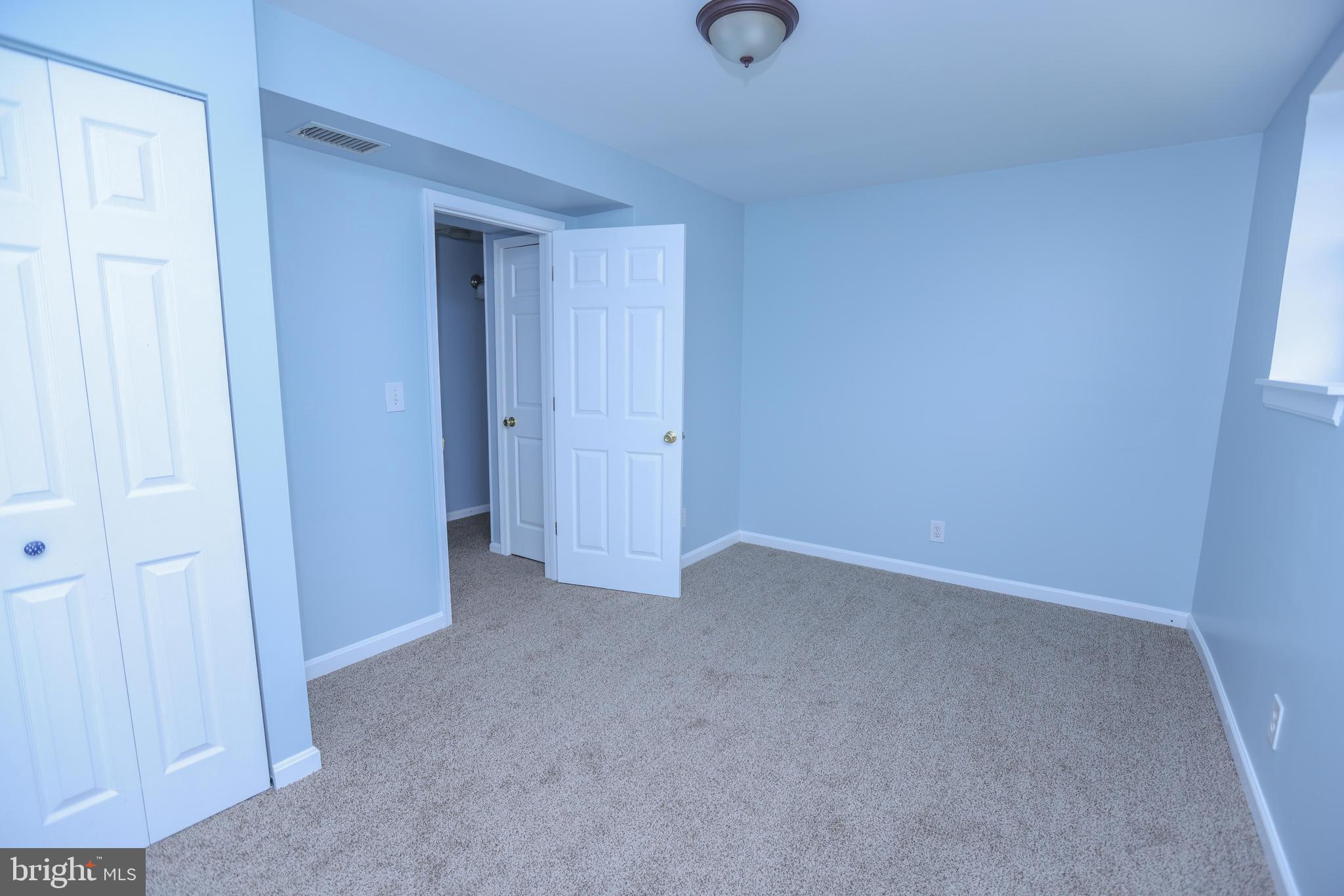 6013 Shady Spring Avenue Baltimore, MD 21237 - Photo 23 of 33