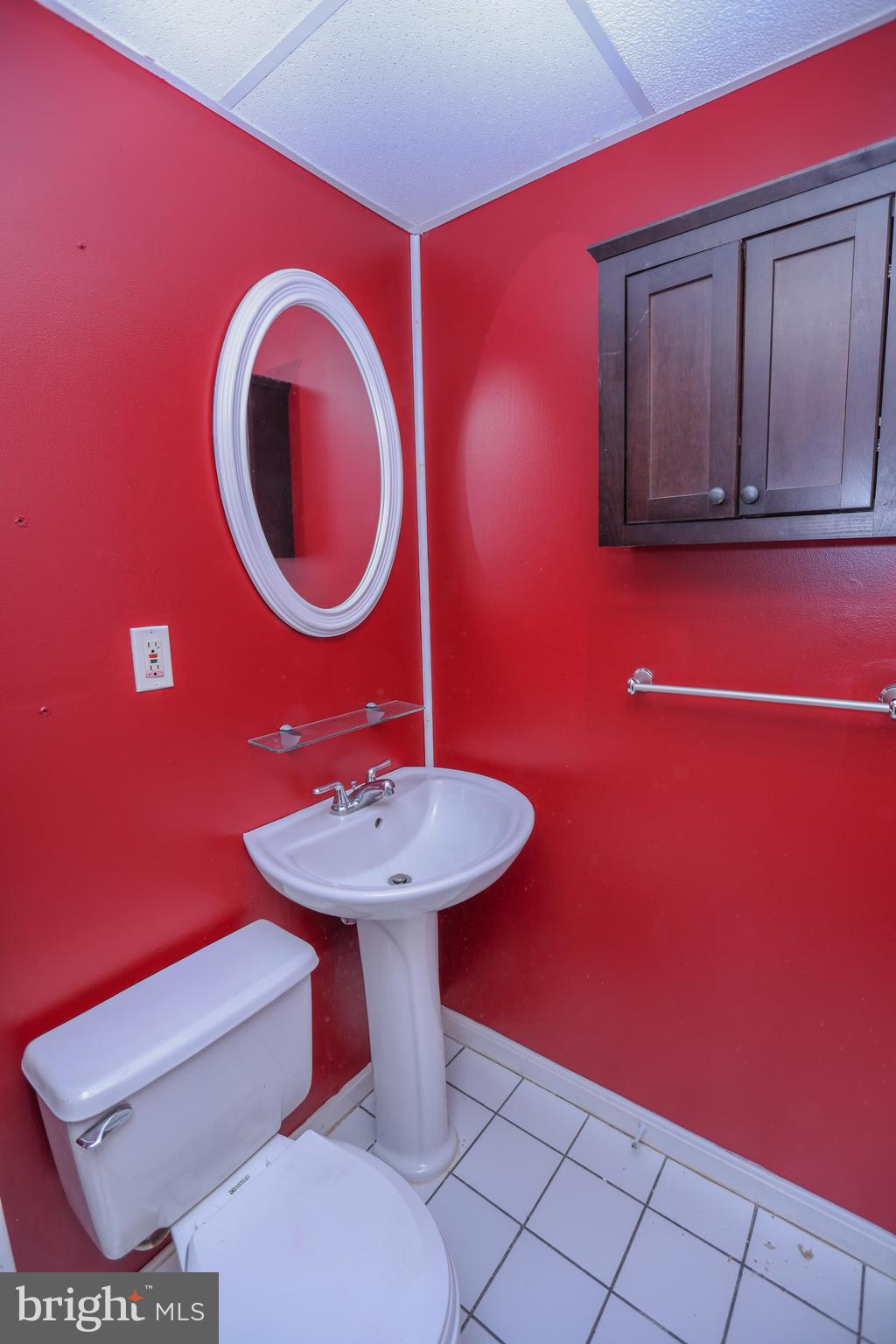 6013 Shady Spring Avenue Baltimore, MD 21237 - Photo 24 of 33