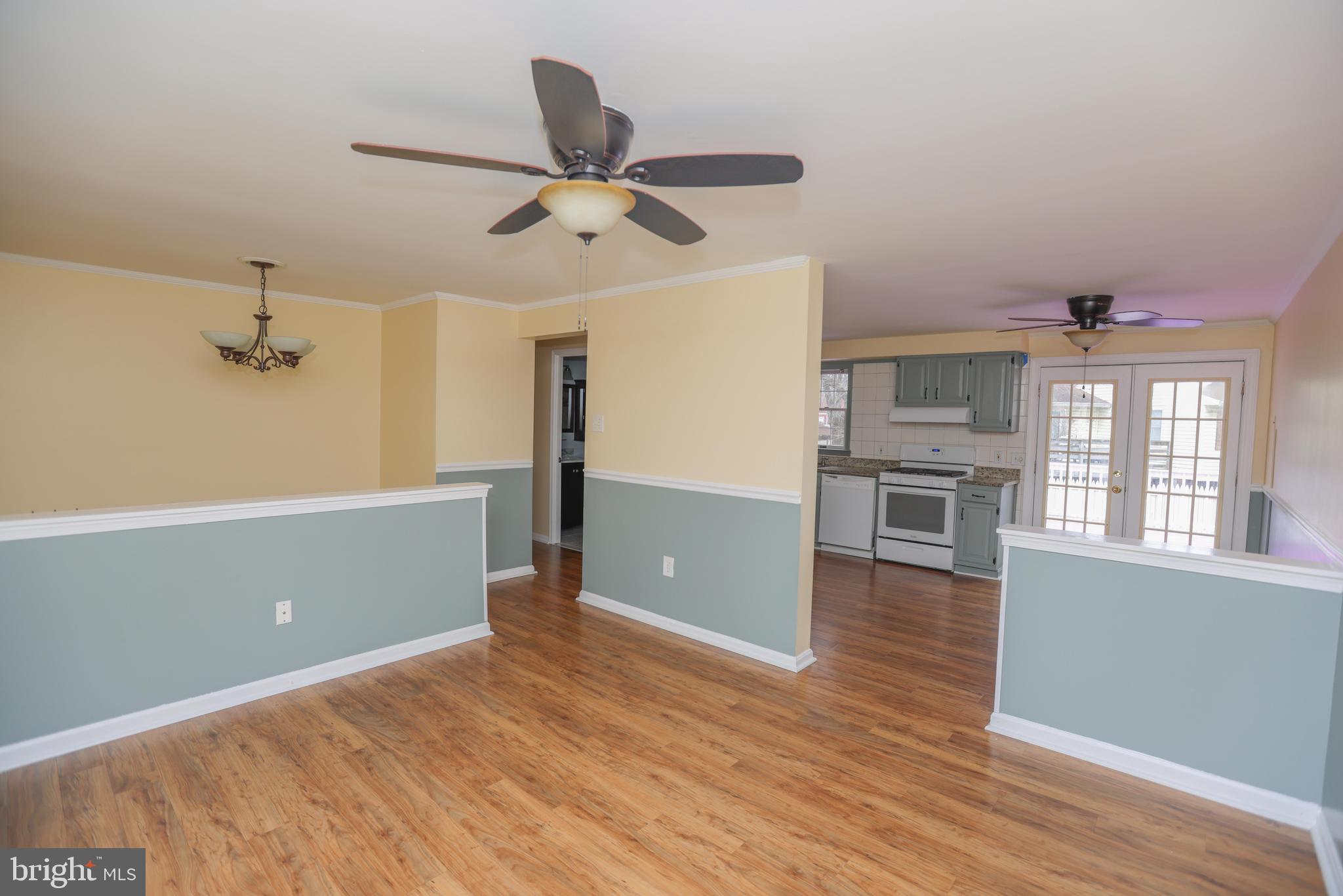 6013 Shady Spring Avenue Baltimore, MD 21237 - Photo 5 of 33