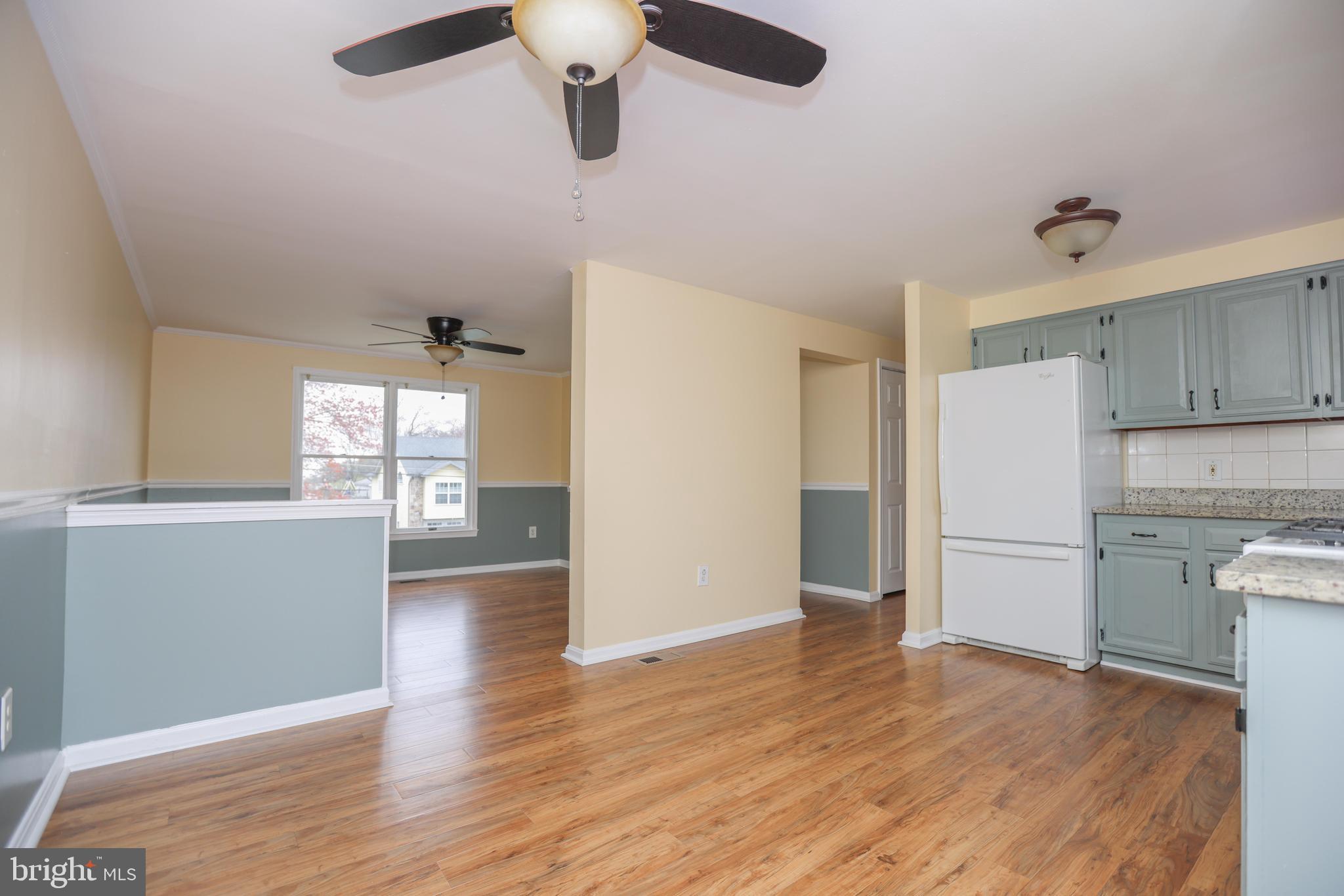 6013 Shady Spring Avenue Baltimore, MD 21237 - Photo 8 of 33