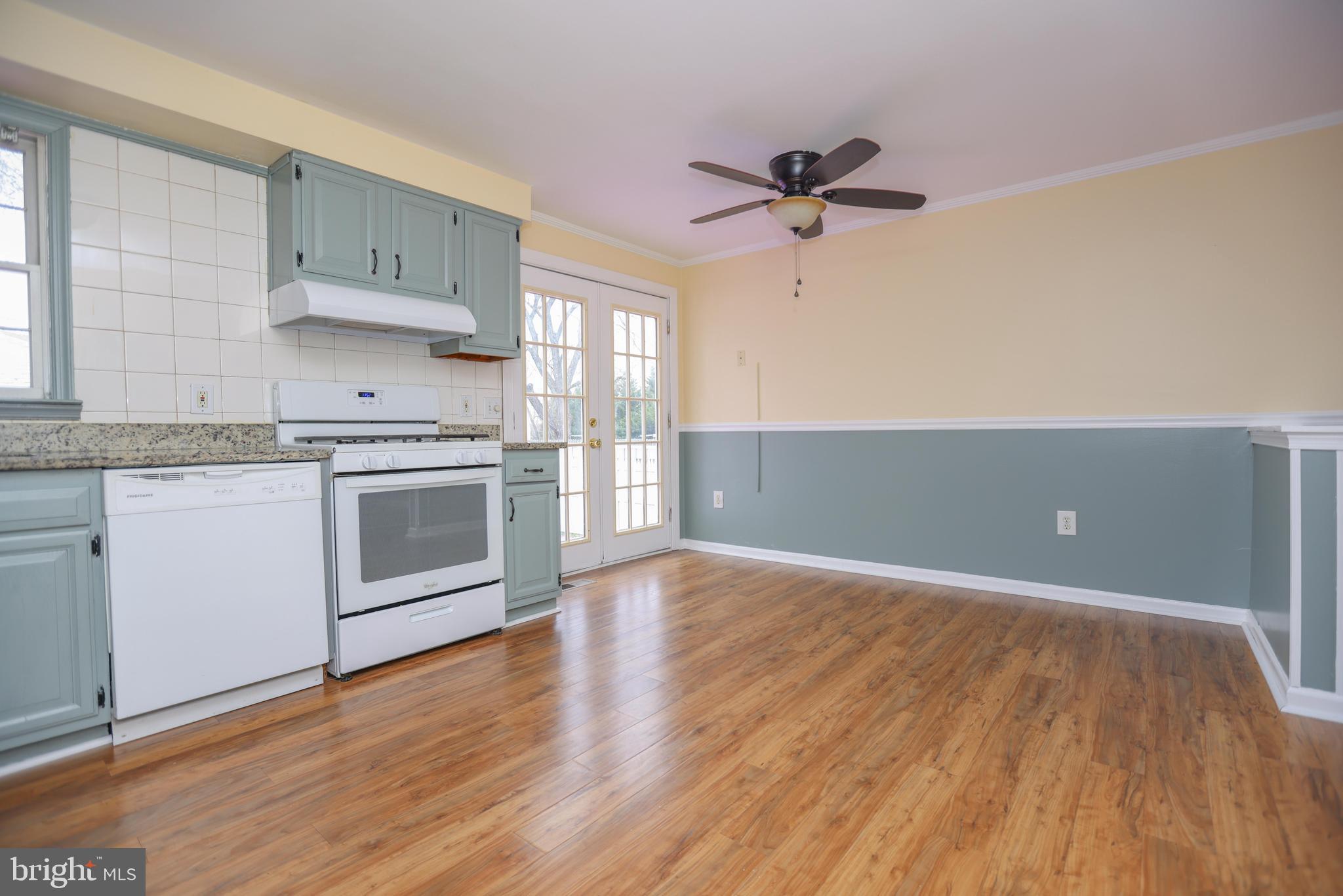 6013 Shady Spring Avenue Baltimore, MD 21237 - Photo 9 of 33