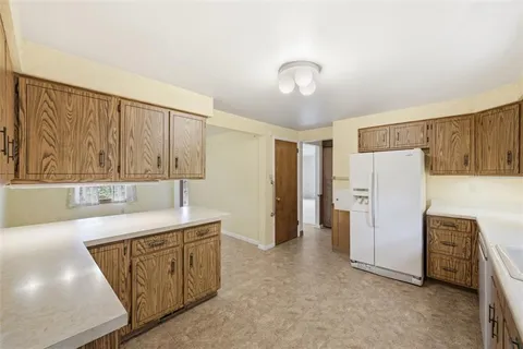 $450,000 | 139 East Edgewood Drive, Canonsburg, PA 15317