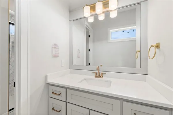 $2,250,000 | 7270 Northwest Fawn Avenue, Parkville, MO 64152