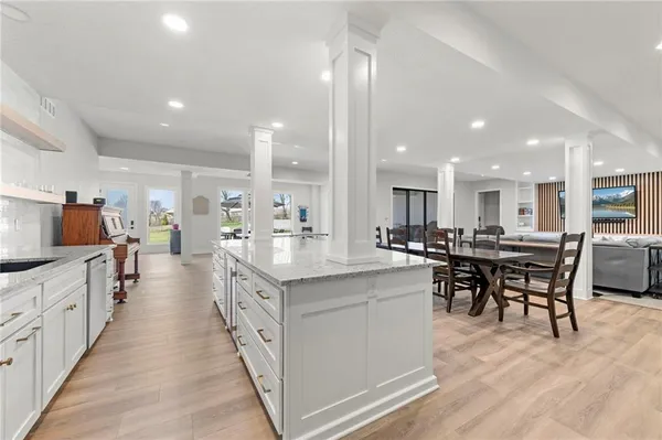 $2,250,000 | 7270 Northwest Fawn Avenue, Parkville, MO 64152