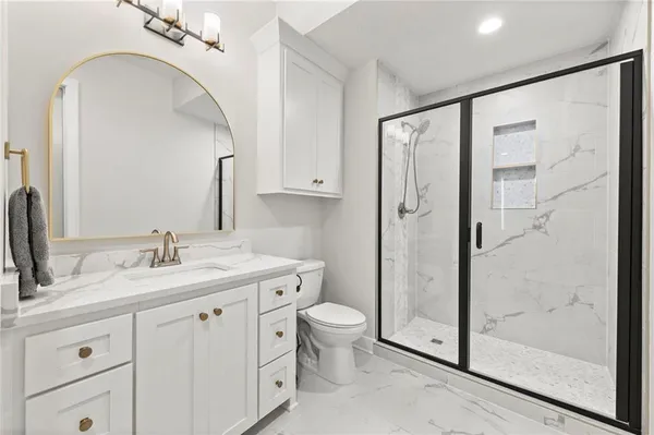 $2,250,000 | 7270 Northwest Fawn Avenue, Parkville, MO 64152