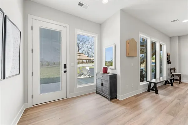 $2,250,000 | 7270 Northwest Fawn Avenue, Parkville, MO 64152